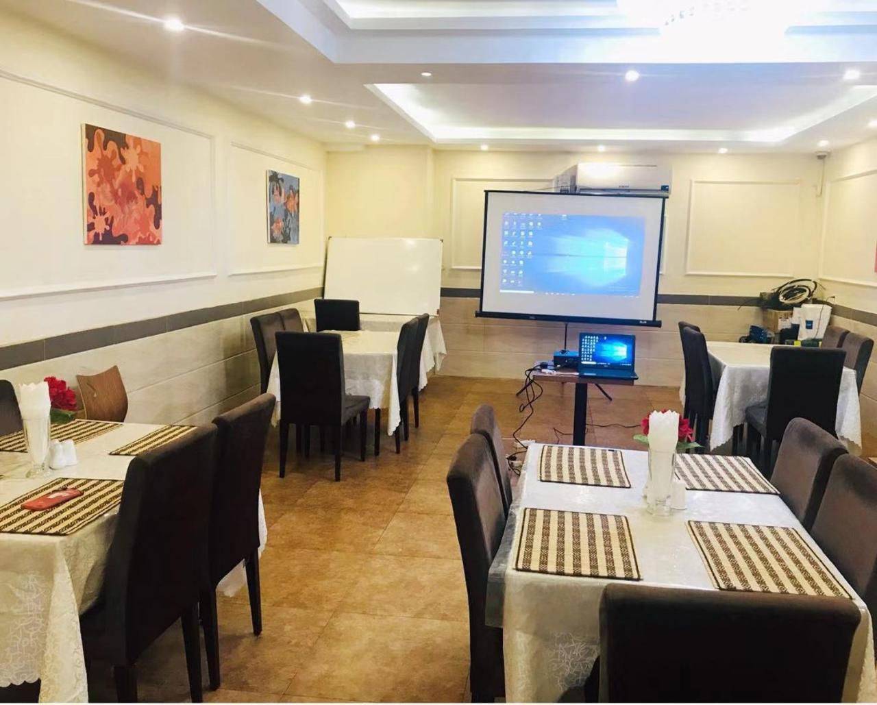 Sunny Holiday Hotel Gyogon Екстер'єр фото